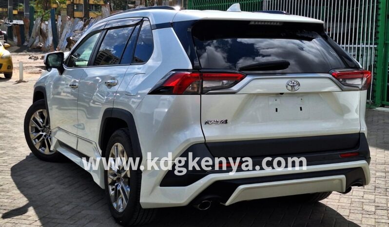 
								TOYOTA RAV 4  FULL 4WD ( G_Z PACKAGE ) full									