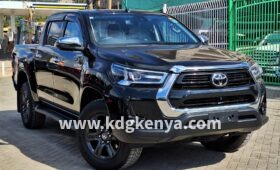 TOYOTA HILLUX PICK UP PART4WD DIESEL ( XGRADE )