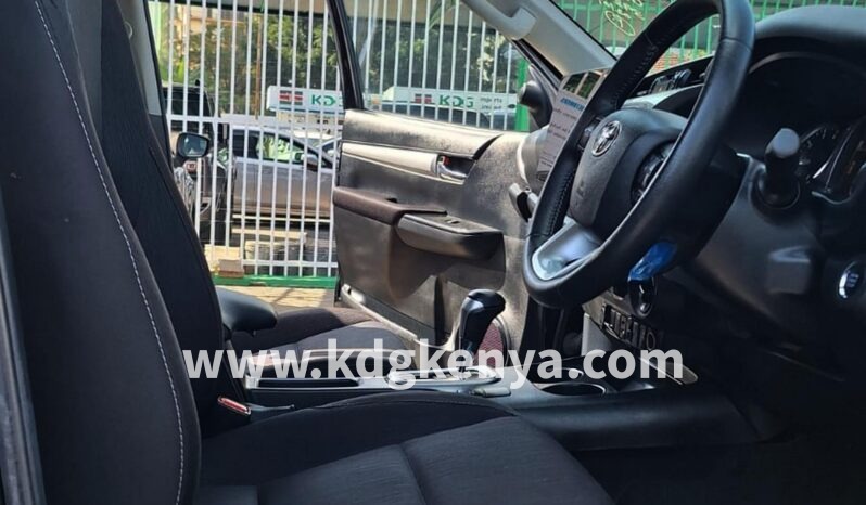 
								TOYOTA HILUX PICK UP PART4WD ( Z 4WD ) full									
