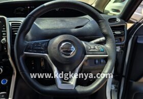 NISSAN SERENA (  FF )