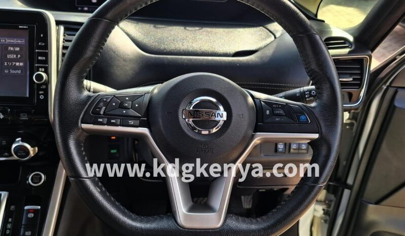 
								NISSAN SERENA FF ( HIGHWAY STAR V SELECTION 7 SEATER  ) full									