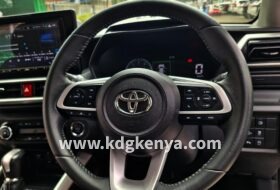 TOYOTA RAIZE FF ( X GRADE )