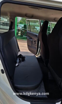 
TOYOTA PROBOX VAN FF ( DX CORMFOT ) full									