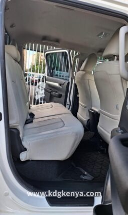 
										TOYOTA HILLUX PICK UP ( GRADE Z 4WD DIESEL ) full									