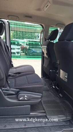 
										TOYOTA NOAH FF ( HYBRID- 7 SEATER ) full									