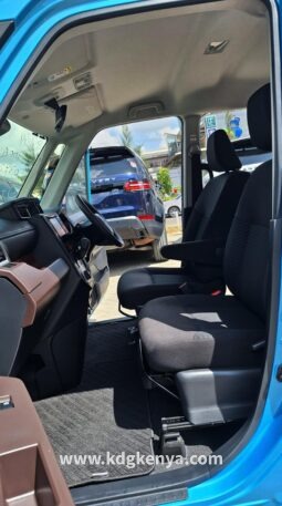 
										TOYOTA ROOMY FF ( G GRADE ) full									