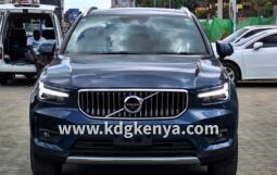 VOLVO XC40 ( T4 )