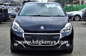 PEUGEOT  ( 208 )