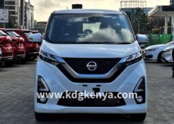 NISSAN DAYZ FF ( HWS G TURBO PRO PILOT ED )