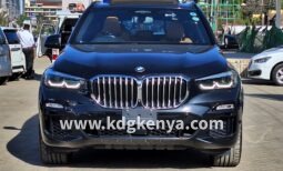 BMW (  X5  )