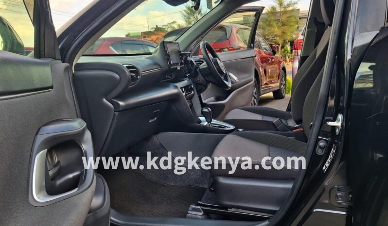 
TOYOTA YARIS CROSS FULL4WD   ( G4WD ) full									