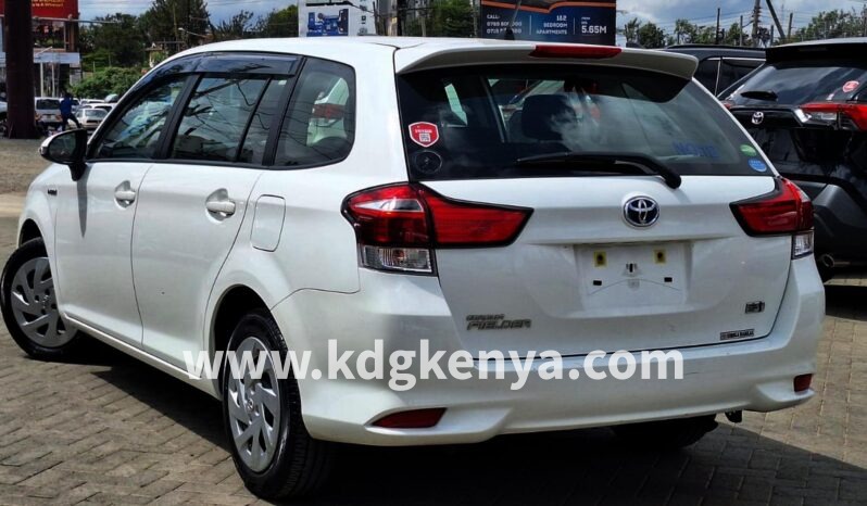 
TOYOTA COROLLA FIELDER ( HYBRID FF ) full									