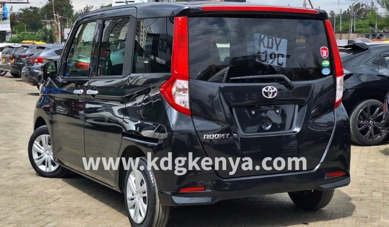 
TOYOTA ROOMY ( G GRADE ) full									
