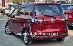 
										TOYOTA SIENTA  ( XV PACKAGE FF 7 SEATER  ) full									