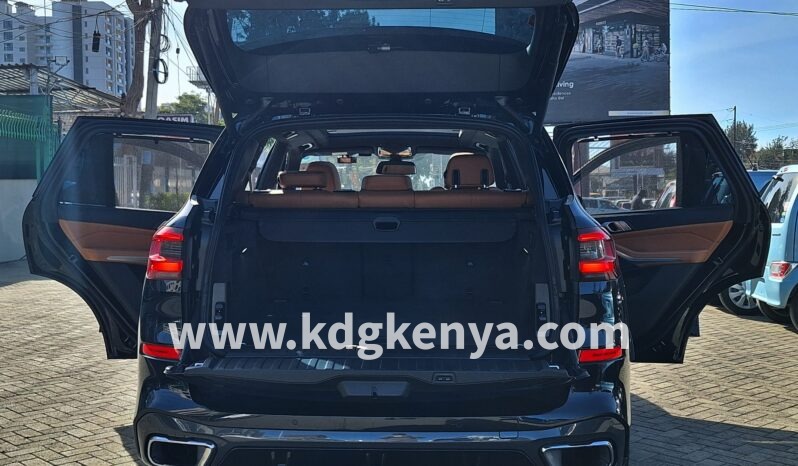 
								BMW (  X5  ) full									