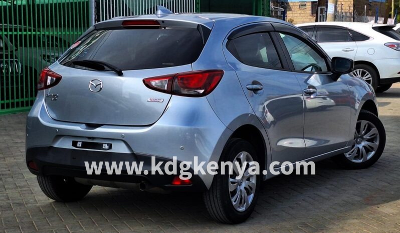 
MAZDA DEMIO FULL 4WD  ( 15S 4WD ) full									