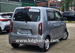 
										HONDA N-WGN ( G HONDA SENSING ) full									