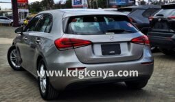 
										MERCEDES BENZ (  A180 ) full									