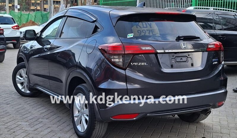 
HONDA VEZEL FULL 4WD ( HYBRID ) full									