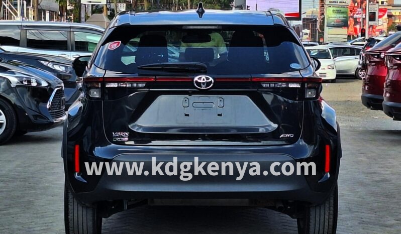 
TOYOTA YARIS CROSS FULL4WD   ( G4WD ) full									