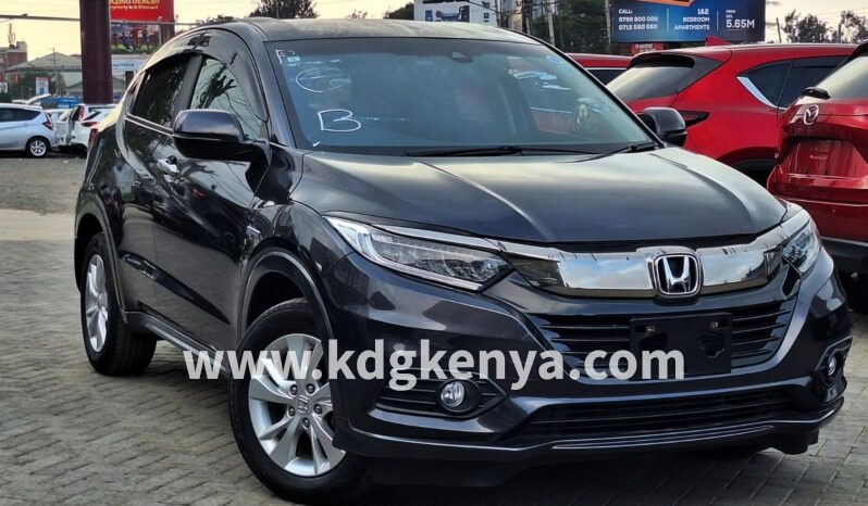 
HONDA VEZEL FULL 4WD ( HYBRID ) full									