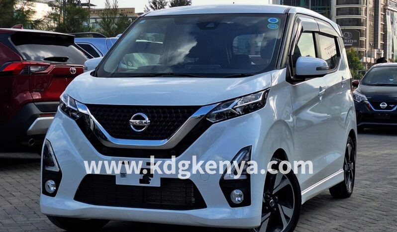 
								NISSAN DAYZ FF ( HWS G TURBO PRO PILOT ED ) full									