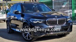 BMW (  X5  )