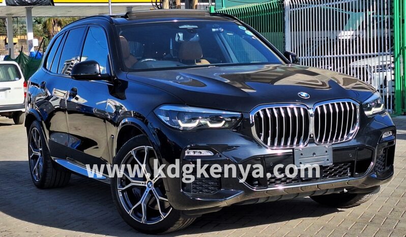 
								BMW (  X5  ) full									