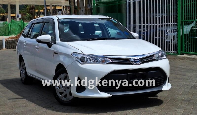 
TOYOTA COROLLA FIELDER ( HYBRID FF ) full									