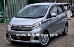 NISSAN DAYZ FF (  J NISSAN ORIGINAL NAVIGATION INSTALLATION PA )