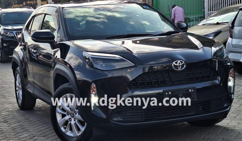 
TOYOTA YARIS CROSS FULL4WD   ( G4WD ) full									