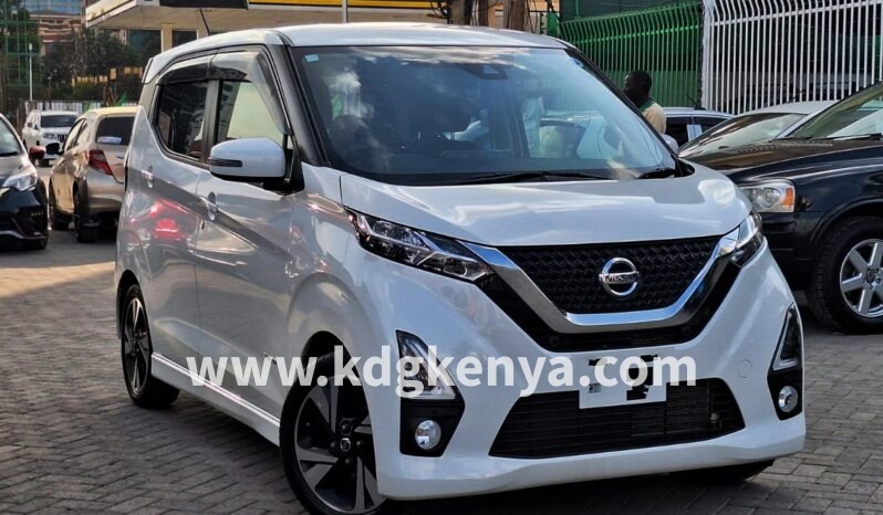 
								NISSAN DAYZ FF ( HWS G TURBO PRO PILOT ED ) full									
