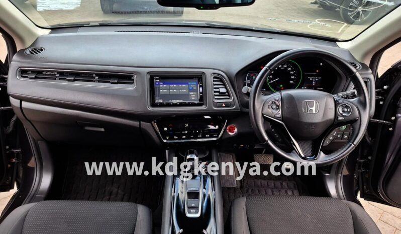 
HONDA VEZEL FULL 4WD ( HYBRID ) full									