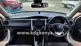 TOYOTA COROLLA FIELDER ( HYBRID FF )