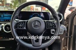 
										MERCEDES BENZ (  A180 ) full									
