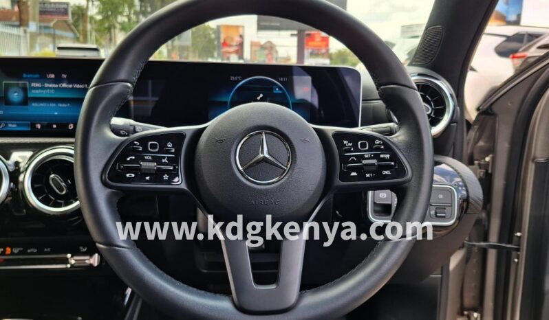 
								MERCEDES BENZ (  A180 ) full									