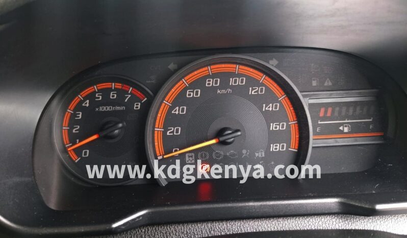 
TOYOTA ROOMY ( G GRADE ) full									