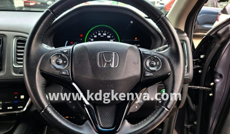 
HONDA VEZEL FULL 4WD ( HYBRID ) full									
