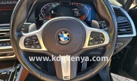 BMW (  X5  )