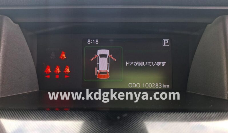 
TOYOTA ROOMY ( G GRADE ) full									