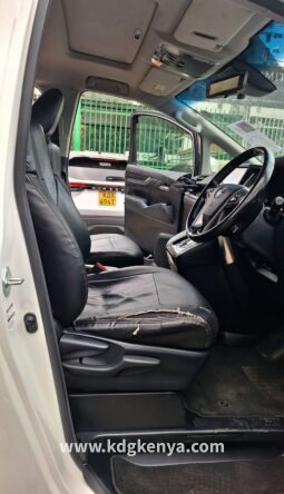 TOYOTA VELLFIRE FF  ( Z GRADE )