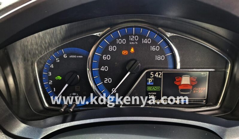 
TOYOTA COROLLA FIELDER ( HYBRID FF ) full									