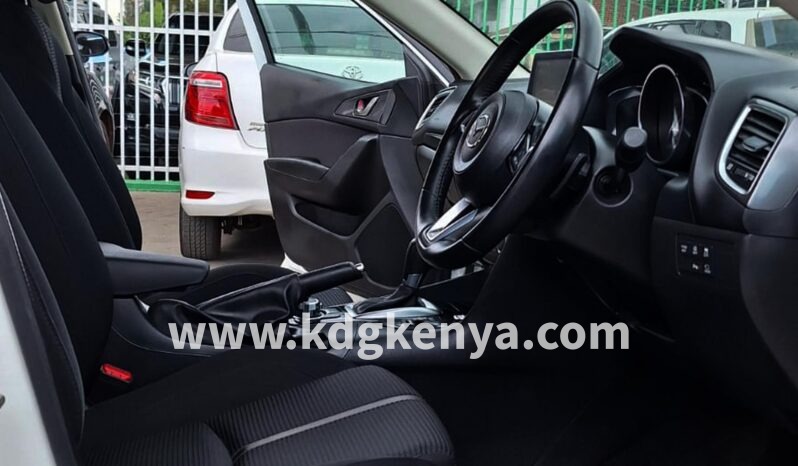 
								MAZDA AXELA SPORT 2WD ( 15S PRO ACTIVE ) full									