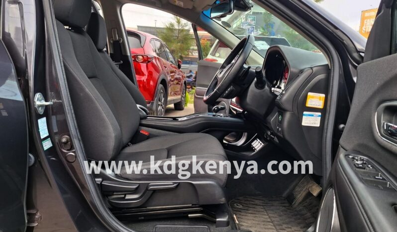 
HONDA VEZEL FULL 4WD ( HYBRID ) full									