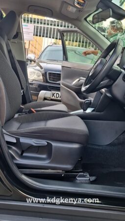 
TOYOTA YARIS CROSS FULL4WD   ( G4WD ) full									