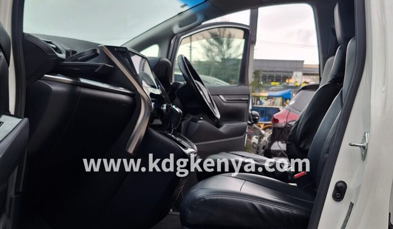 
								TOYOTA VELLFIRE FF  ( Z GRADE ) full									