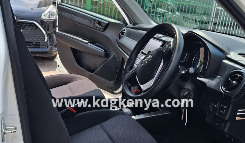 
								TOYOTA COROLLA FIELDER ( HYBRID FF ) full									