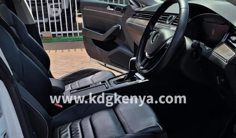 
								VOLKSWAGEN ARTEON (TSI 4MOTION R-L ADVANCE) full									