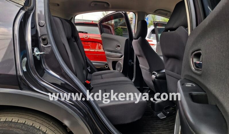 
HONDA VEZEL FULL 4WD ( HYBRID ) full									