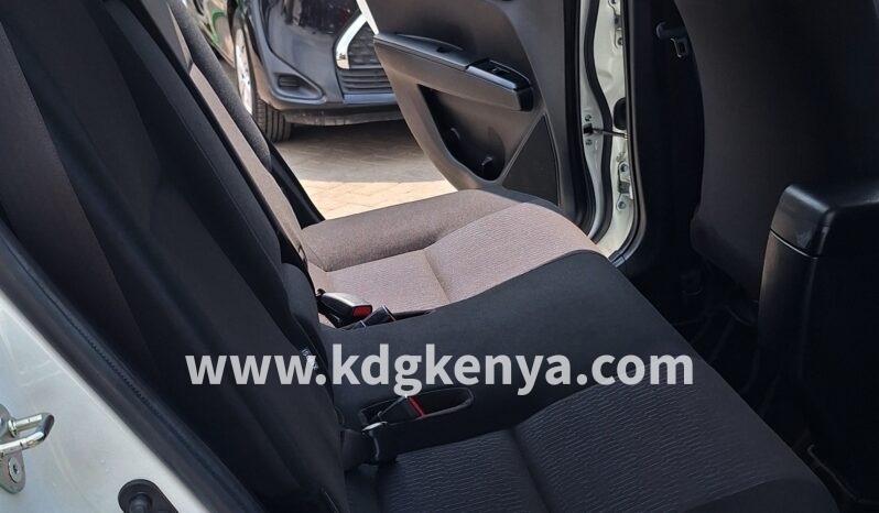 
								TOYOTA COROLLA FIELDER ( HYBRID FF ) full									